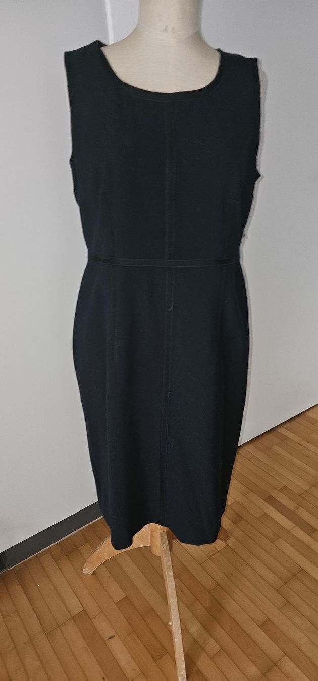 Kleider: Jäger Jaeger England Kleid  Etuekleid – Gebraucht aus Riedikon von Winter21. 2