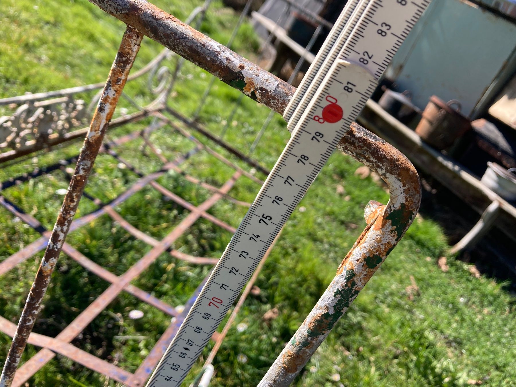 Letti: Lit jardin fer forgé Bett antik Garden – Usato da St-Cierges venduto da LeRegain 5