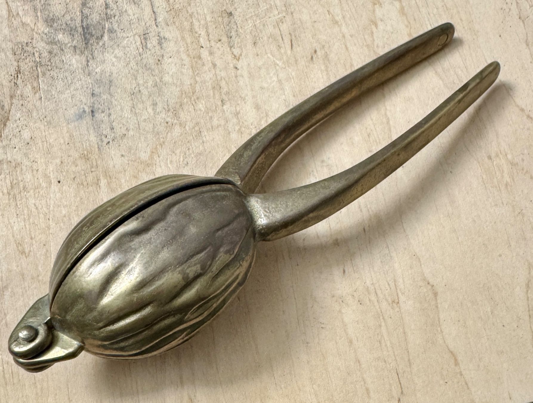 Appareils de cuisine: Vintage Nussknacker aus Messing – D'occasion à Rothrist par Luckywinner