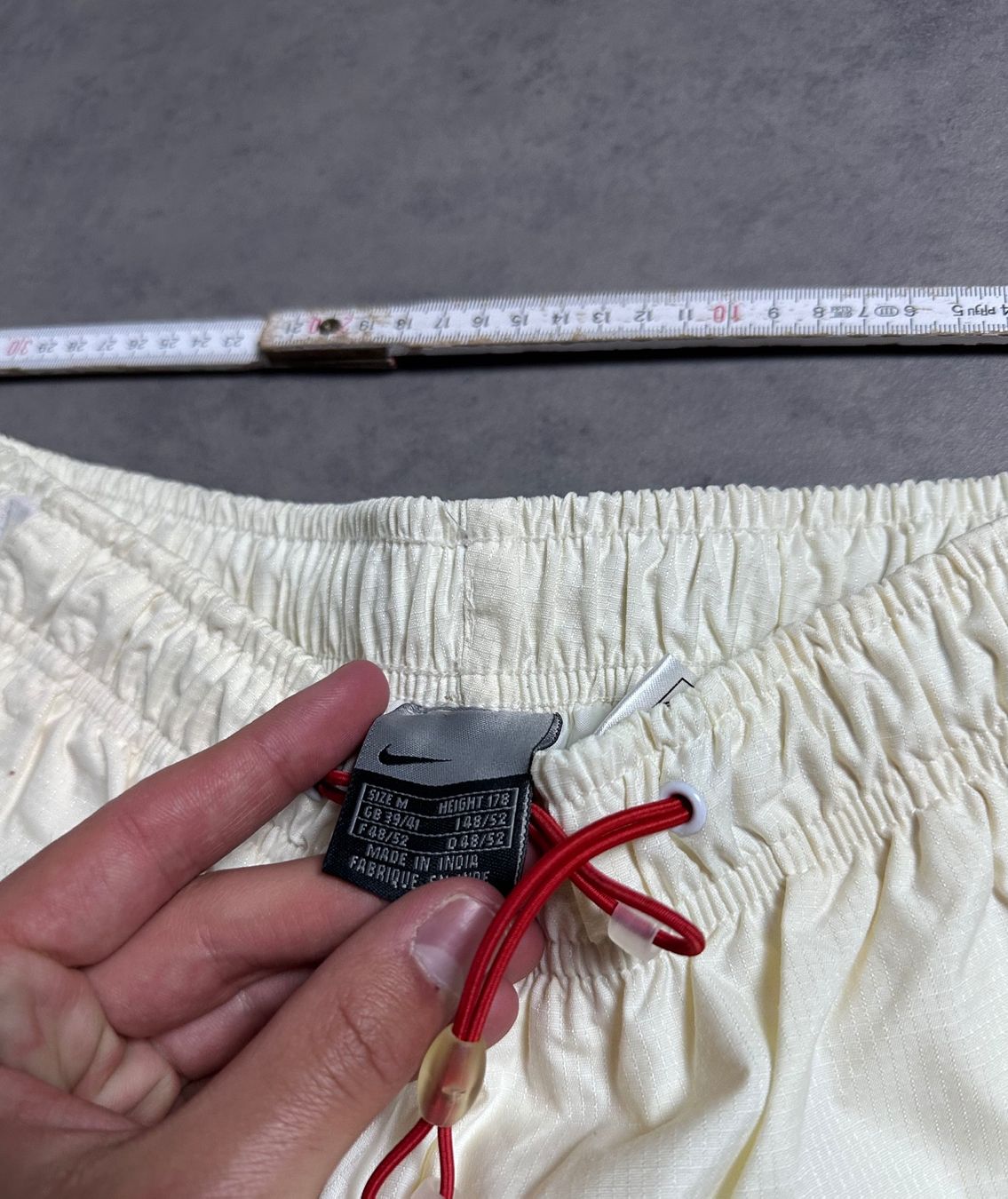 Hosen: Nike HEX Trackpants M – Gebraucht aus Wolfhalden von GodzillaArchive 8