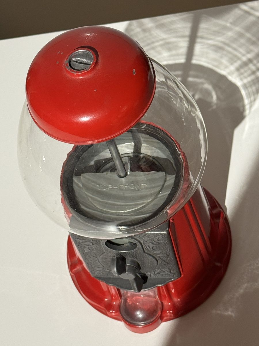 Spielautomaten: Kaugummiautomat aus Glas, rot – Gebraucht aus Tuggen von jess_gls06 1