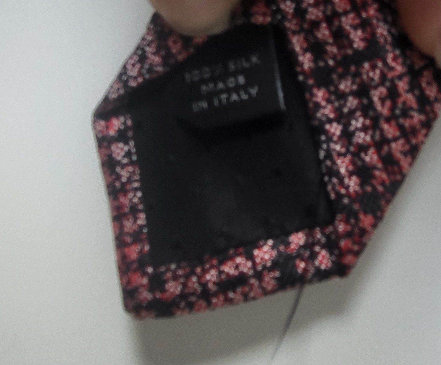 Saint Laurent Cravatte: Cravatta in seta Yves Saint Laurent nuova – Nuovo (secondo la descrizione) da Giubiasco venduto da fas_b82x 3