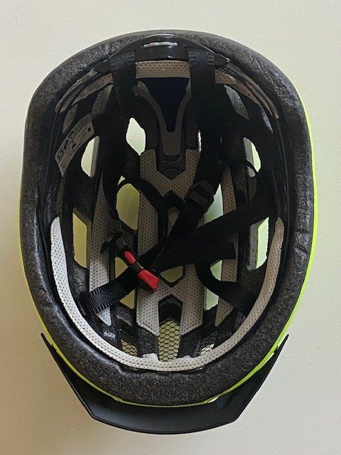 Helme: Velohelm Crivit inkl. Beleuchtung – Gebraucht aus Pfaffhausen von stepober 2