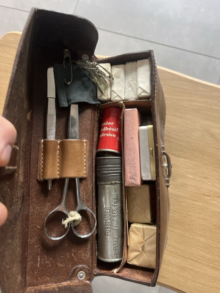 Verbandkästen: SchweizerArmee Apotheke! – Neu (gemäss Beschreibung) aus Stein AG von bri_2s62 2