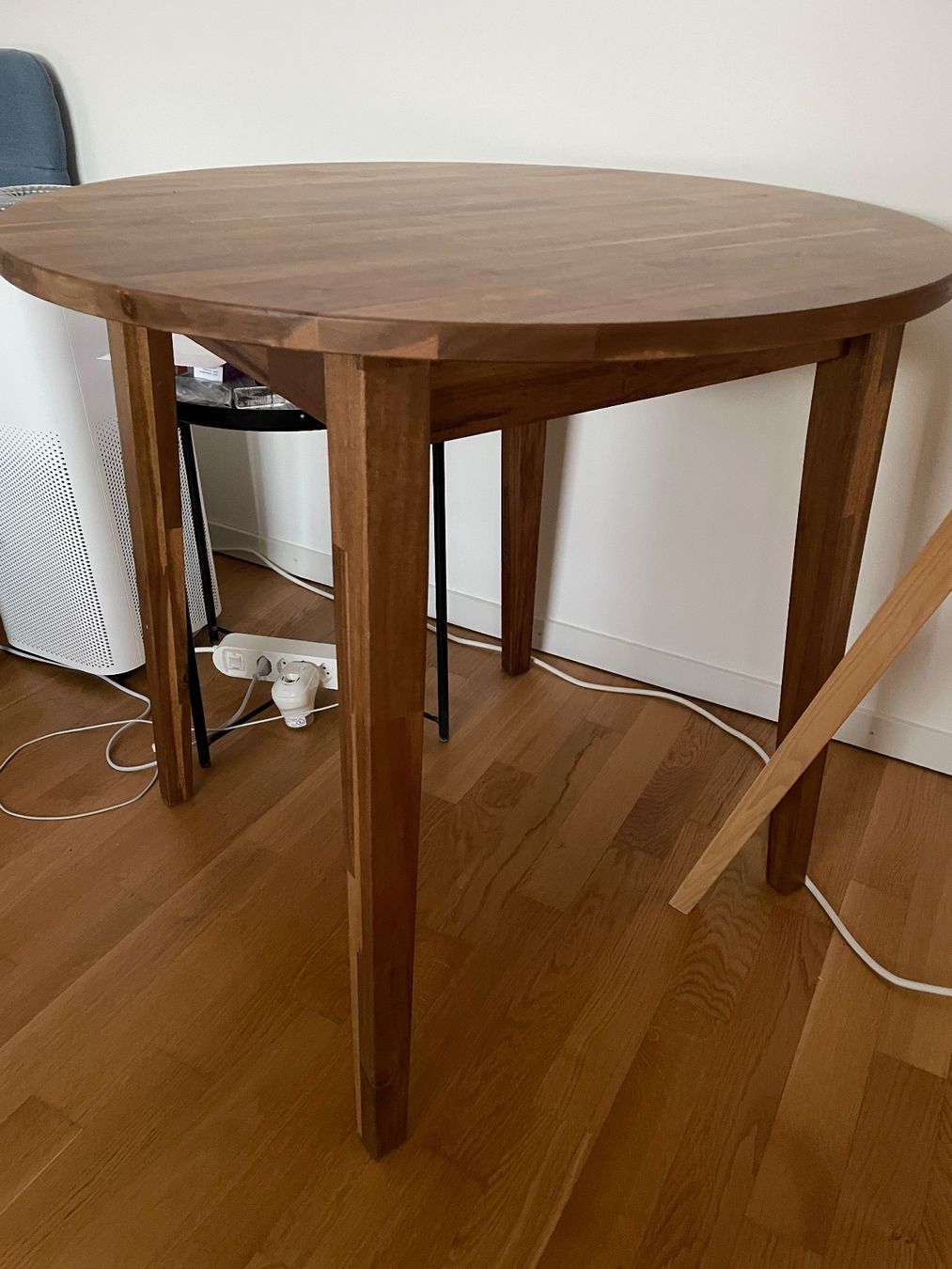 Ikea Tavoli: Table ronde IKEA NACKANAS – Usato da Renens VD venduto da Andrii_ 1