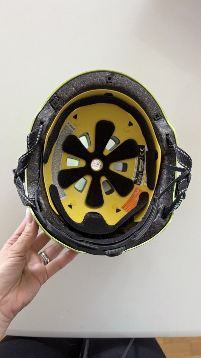 Helme: Nutcase Little Nutty Wassermelone Kinderhelm, Grösse XS – Gebraucht aus Eglisau von _sharing_is_caring__ 4