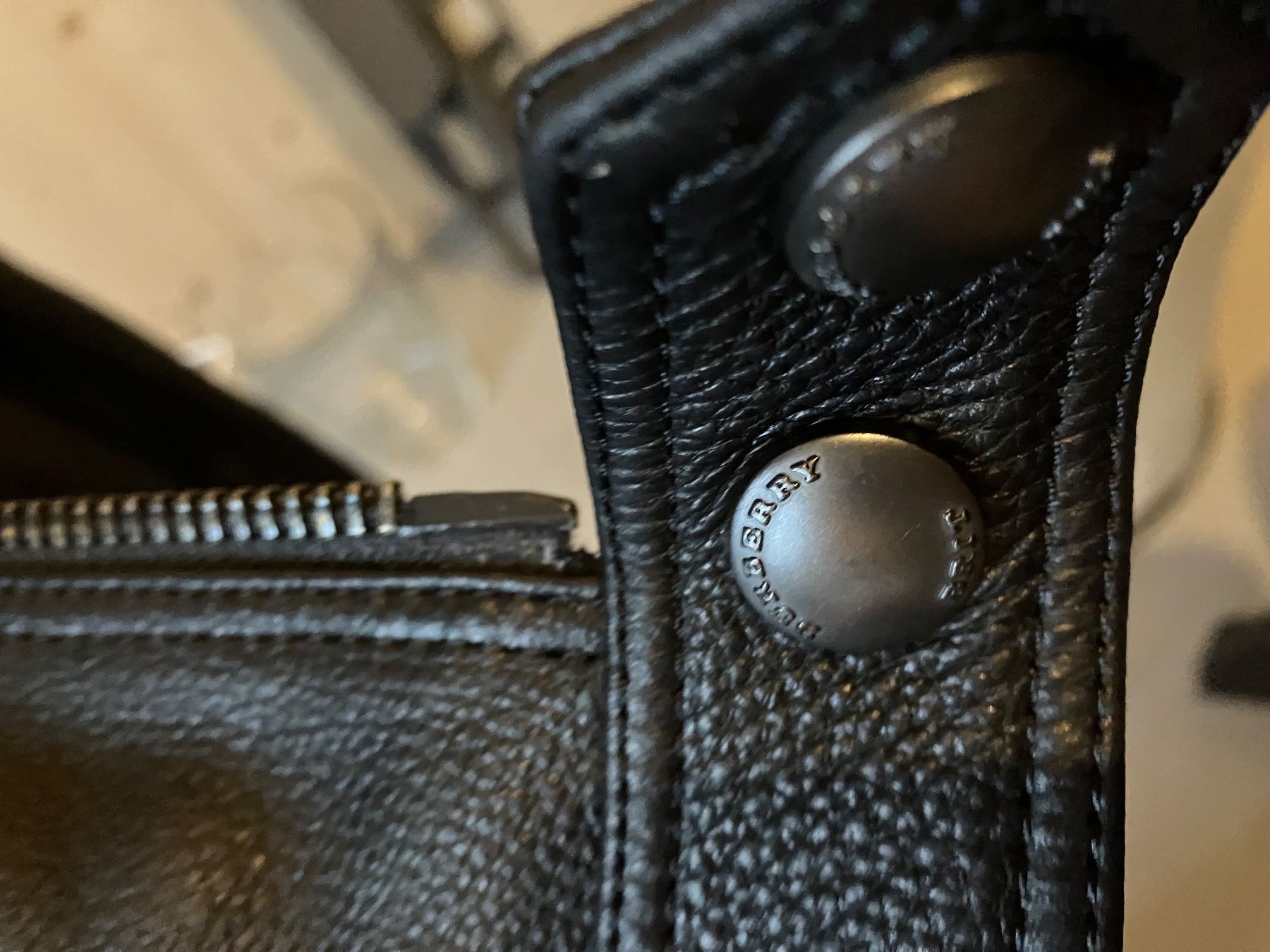 Burberry Vestes: Burberry Lederjacke Damen – Neuf (Voir description) à Romont BE par n.gfeller 4