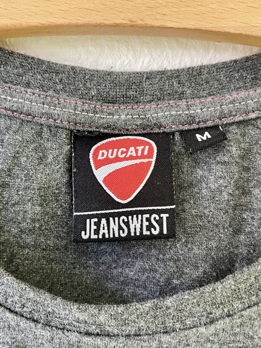 T-shirts: Ducati original Tshirt – D'occasion à Arlesheim par ren_5d2b 2