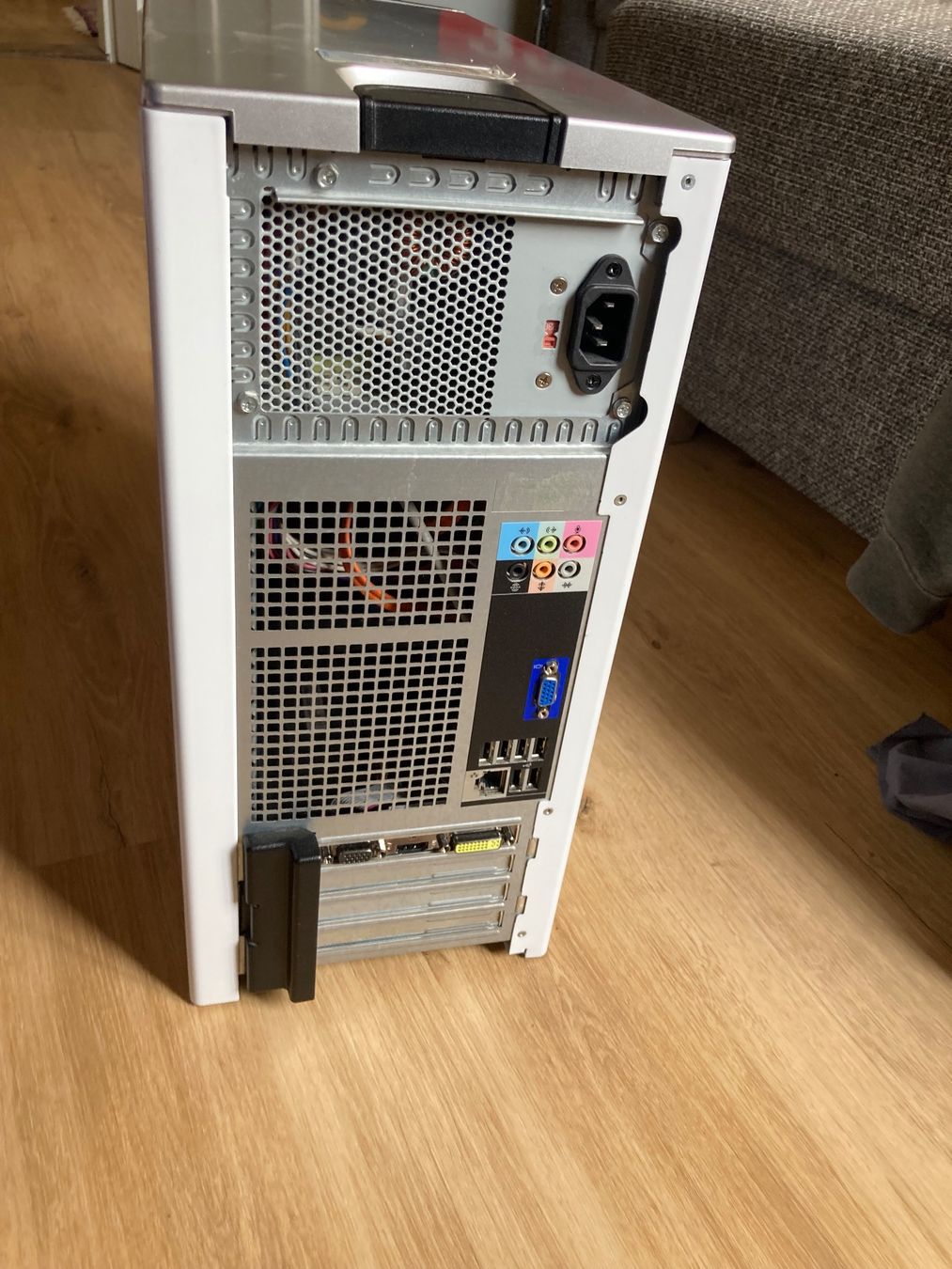 Dell PCs: DELL Dimension E520 | Windows 7 PRO | 300GB | 2GB – Gebraucht aus Wichtrach von Queensparkunite 1