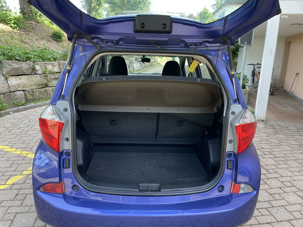 Automobili: Toyota Verso S 1.33 – Usato da Corpataux venduto da a_t_dq7j 4