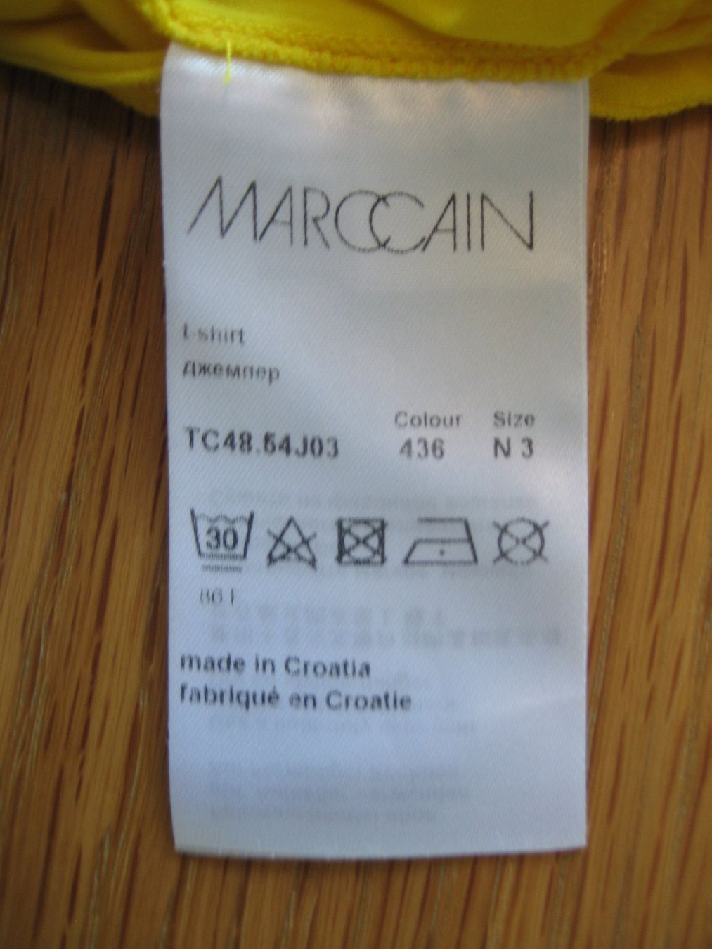 Marc Cain T-shirt: Marccain / Rollkragen - Strumphshirt – Usato da Solothurn venduto da WiSte2026 2