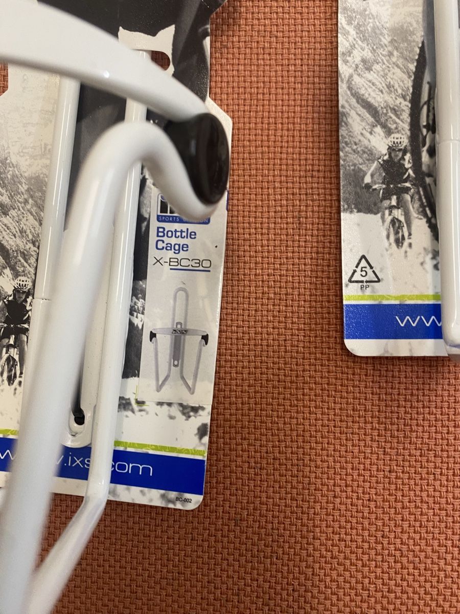 IXS Pezzi di ricambio: IXS X-BC30 Flaschenhalter Weiss 2er Pack neu – Nuovo e nell'imballaggio originale da Illnau venduto da LePiedNu 3