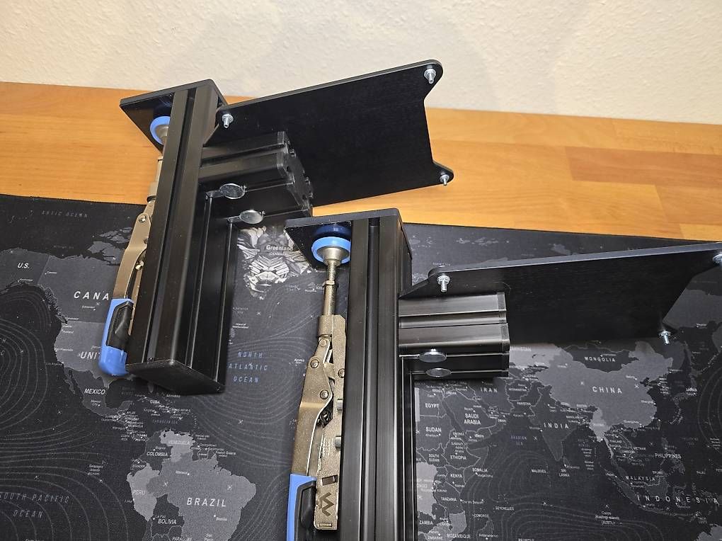 PC: Monstertech Tischhalterung NEU – Nuovo (secondo la descrizione) da Dottikon venduto da atmik 1