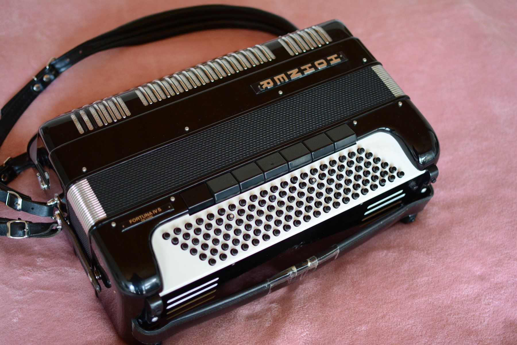 Musikinstrumente: Hohner Fortuna IV S Deluxe, C-Griff – Gebraucht aus Dorf von Amphibolix 1