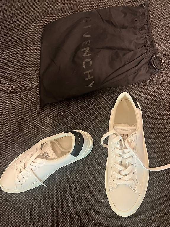 Chaussures hommes: Givenchy Sneaker Herren  – Neuf avec emballage d'origine à Staufen par dca_rnm5 2