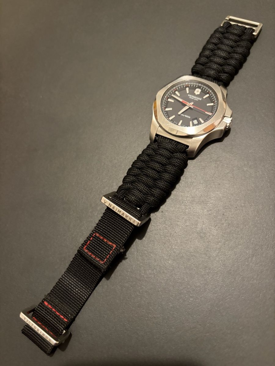 Victorinox Uhren: Uhr Victorinox I.N.O.X. Naimaka – Gebraucht aus Ebmatingen von D.A.C. 3