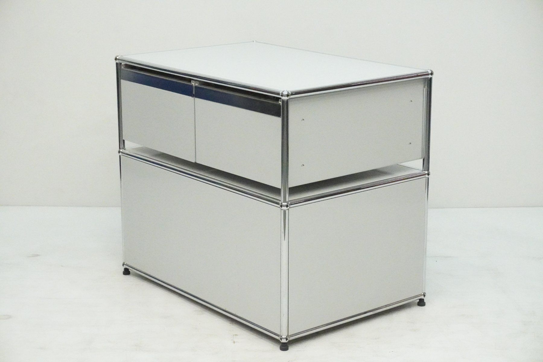 USM Regale: USM Regal lichtgrau 1x2 Sideboard Designklassiker – Gebraucht aus Bad Zurzach von QLASSIQ 4