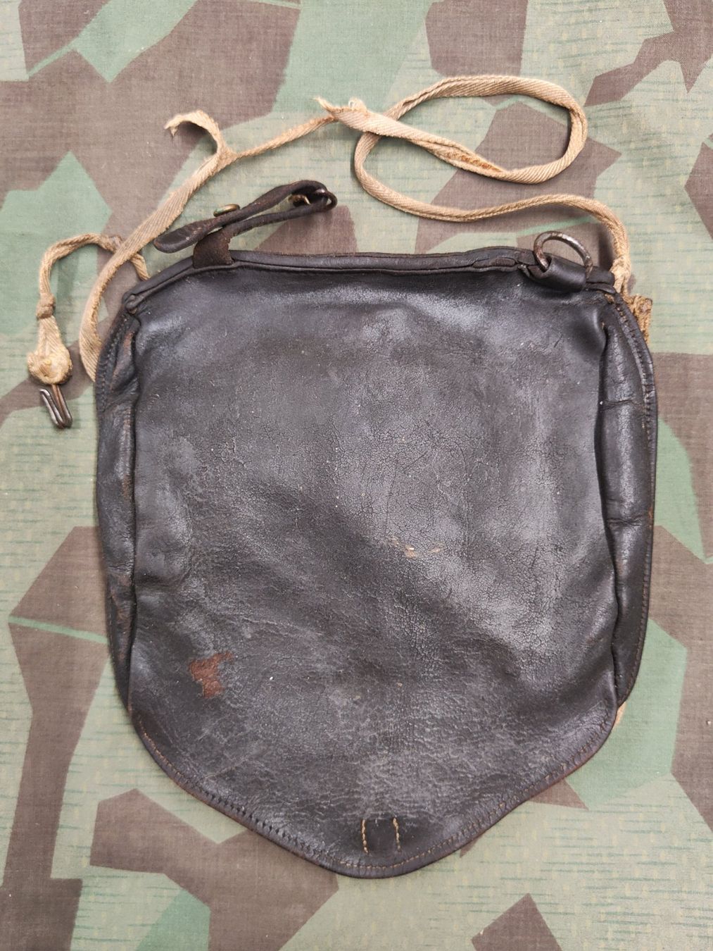 Schweizer Armee Uniformi: Brotsack Ord. 1898 – Usato da Bauma venduto da SwissMilitaria