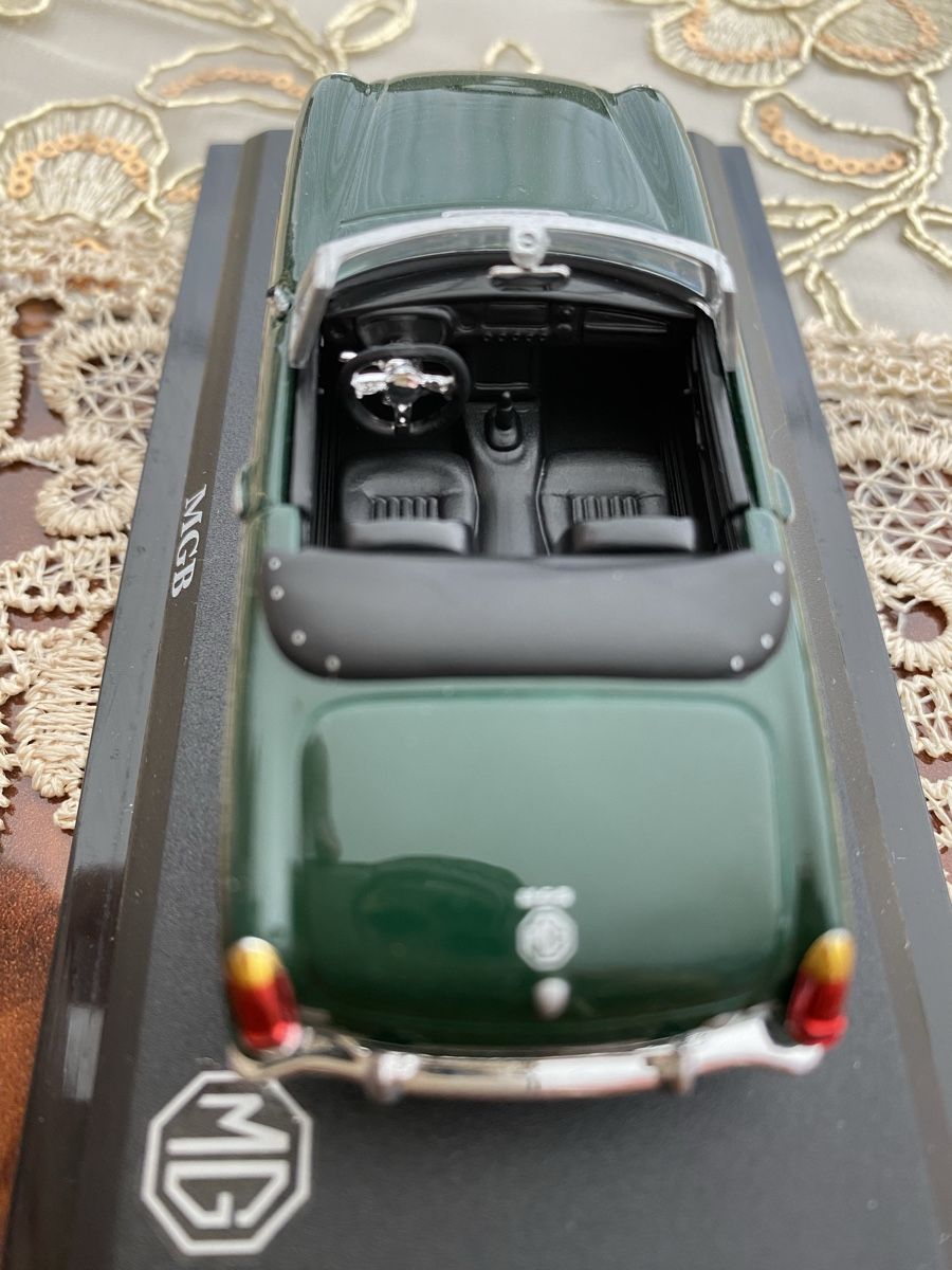 MG Modellini d'auto: MGB – Nuovo e nell'imballaggio originale da St. Margrethen SG venduto da Alfista_159 6