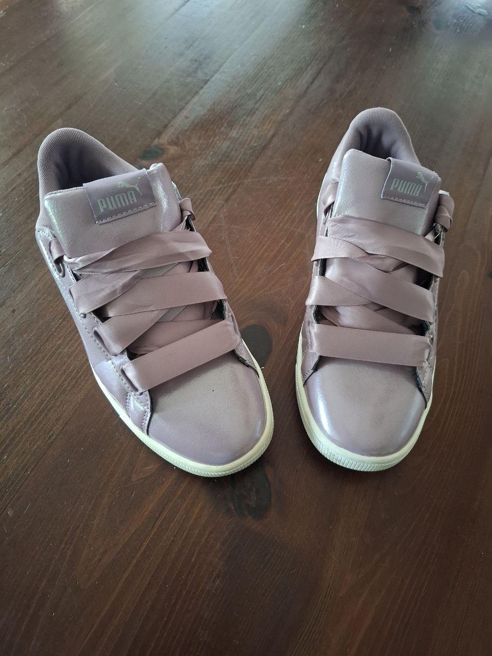 Scarpe da donna: Puma Turnschuhe Gr 39 – Usato da Hätzingen venduto da Snoopi84