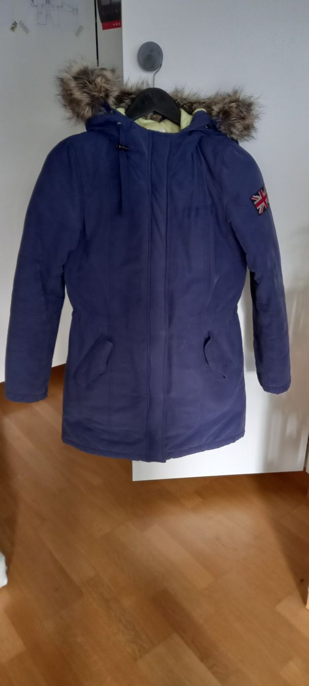 Giacche: Winterjacke mit Fellkapuze, Grösse 36 – Usato da Zürich venduto da Philly76