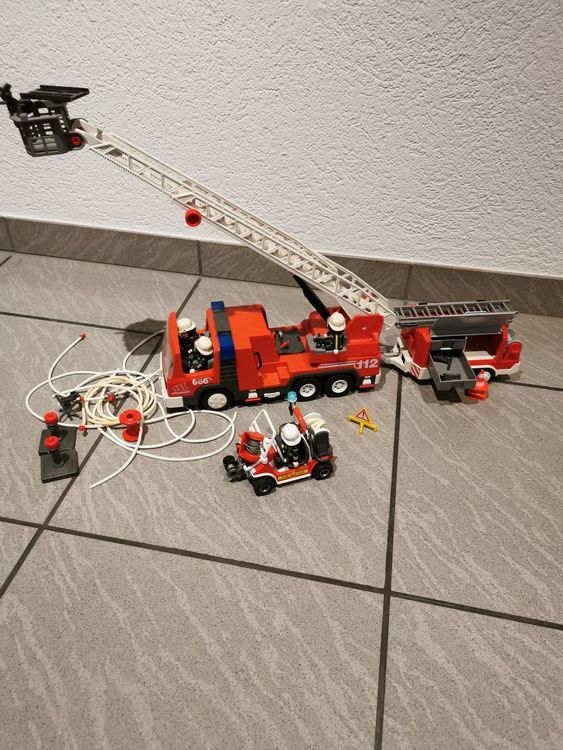 Playmobil Feuerwehrauto mit Drehleiter | Kaufen auf Ricardo