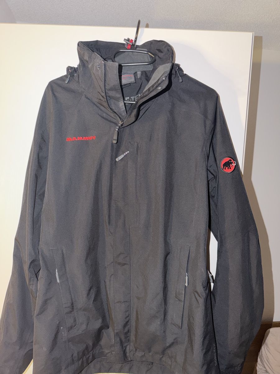 Mammut Vestes: Mammut Gore Tex Jacke (Gr. S) – D'occasion à Aarau par bruegglifeld_ole