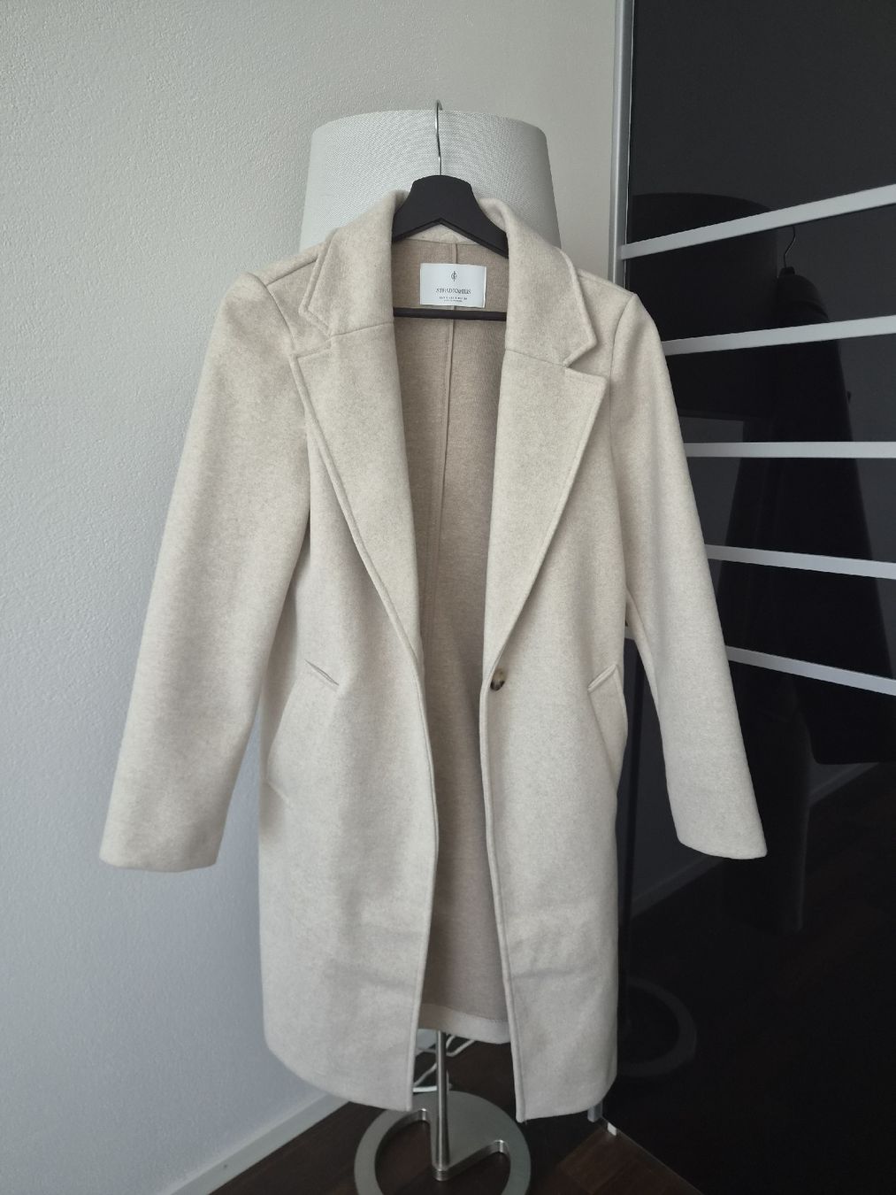 Stradivarius Cappotti: Stradivarius Mantel – Nuovo (secondo la descrizione) da Glattfelden venduto da Ivana5288