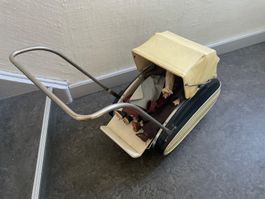 Helvetia PUPPENWAGEN mit PUPPEN