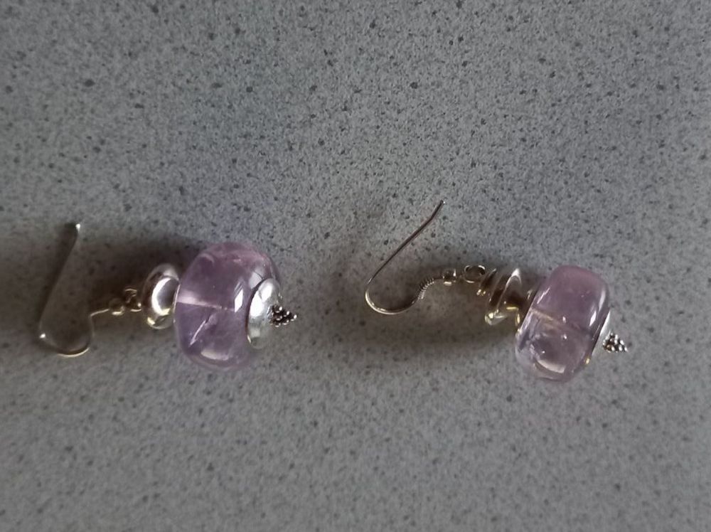 Orecchini pendenti & Orecchini a lobo: Ohrhänger Silber mit Amethyst Stein, Handarbeit neu – Nuovo (secondo la descrizione) da Winistorf venduto da acreativ 1
