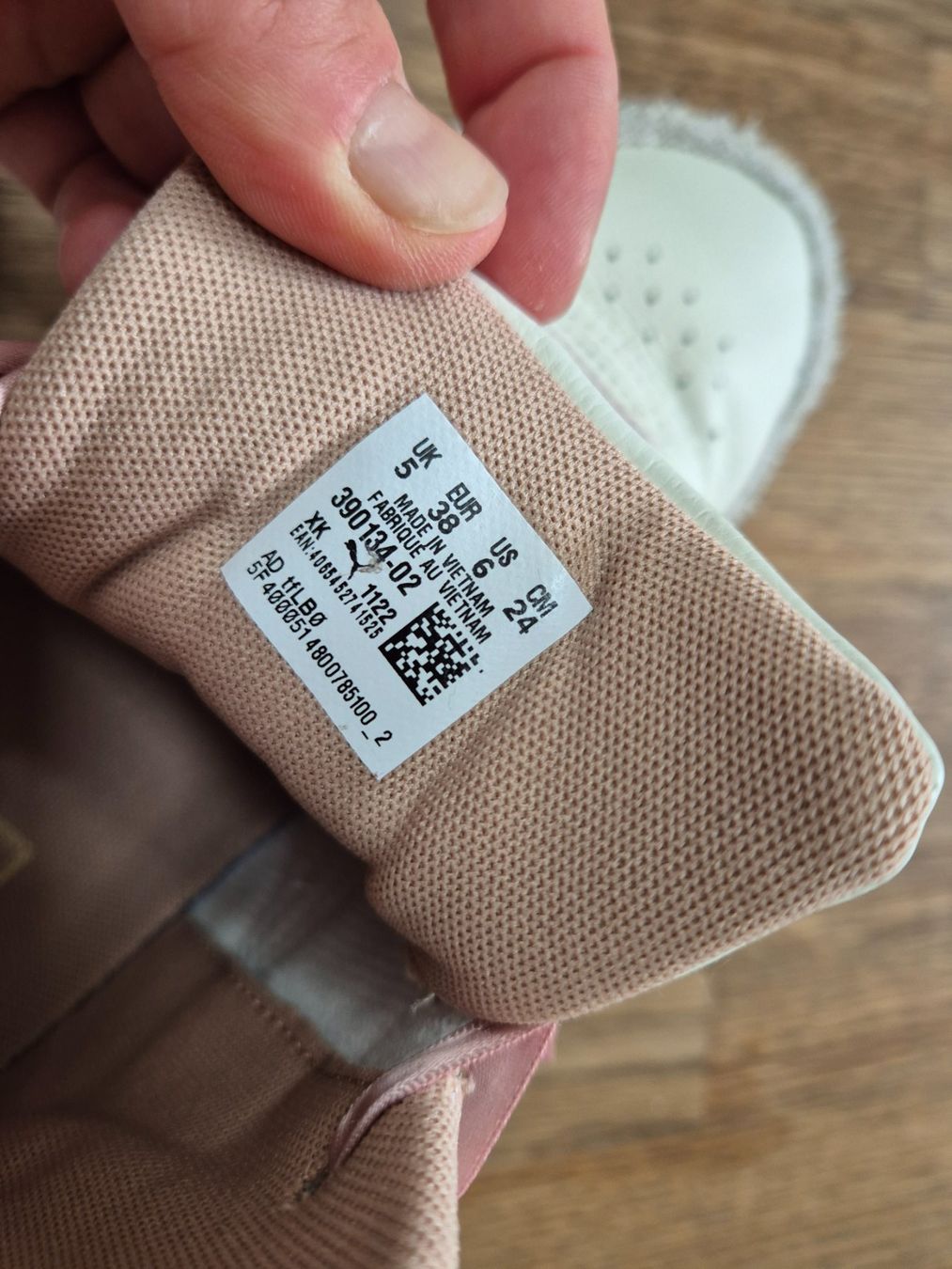 Puma Scarpe da donna: Puma offwhite high smeakers size 38 – Usato da Zürich venduto da monadiederich 3