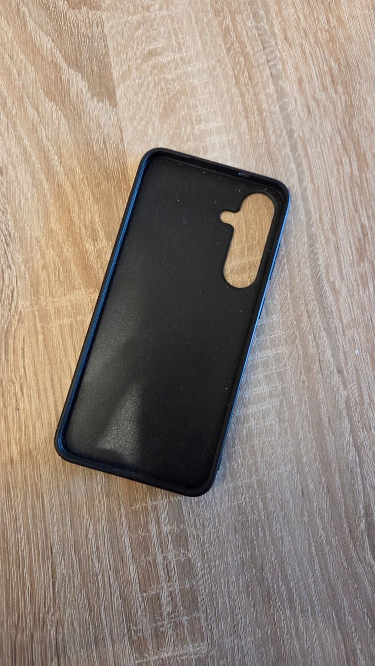 Samsung Cover & Protezioni schermo: Samsung S25+ Cover Grau Handyhülle – Usato da Adlikon b.Regensdf venduto da ChriZ86