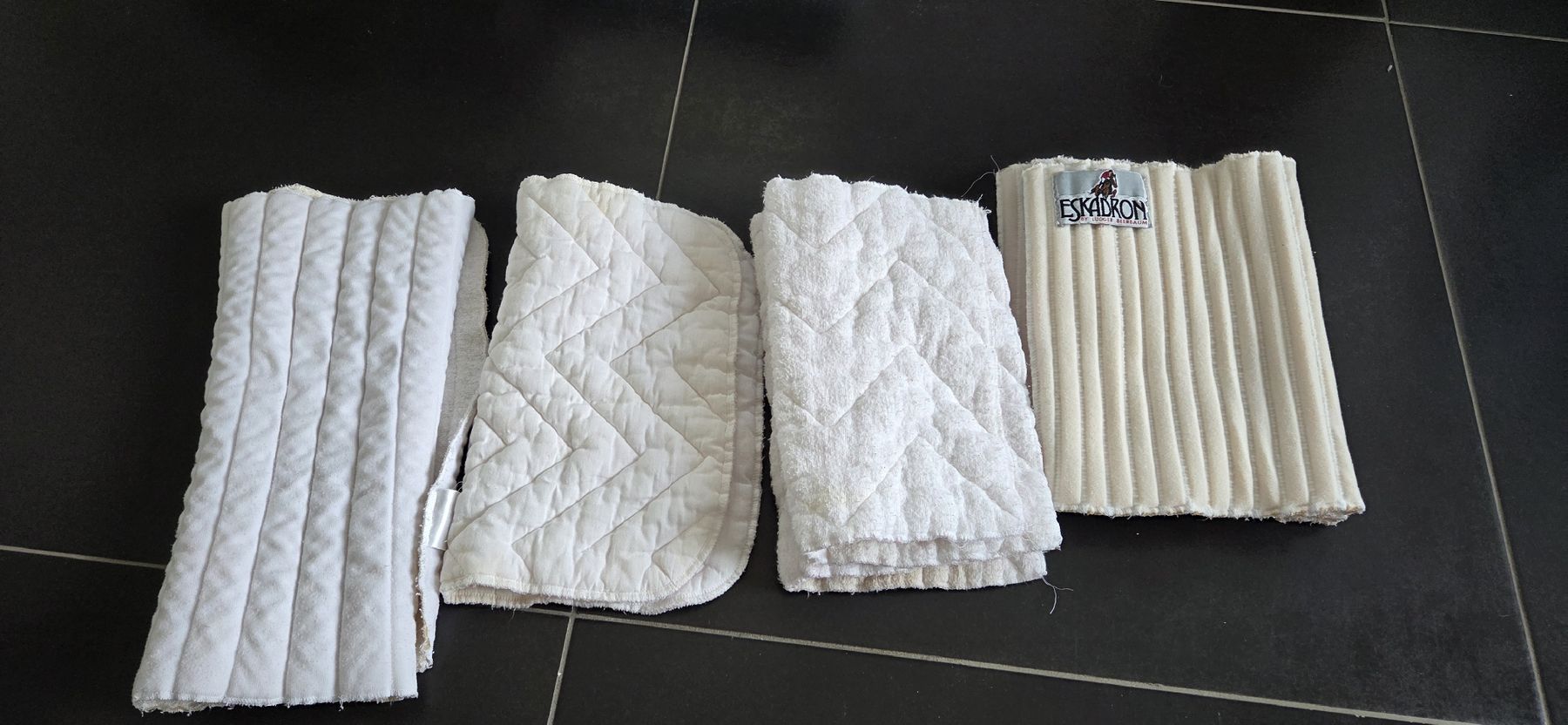 Stinchiere & Fasciature: Bandagierkissen – Usato da Zetzwil venduto da Rose050