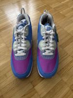 Nike Air Max 90 sonder Model Neu