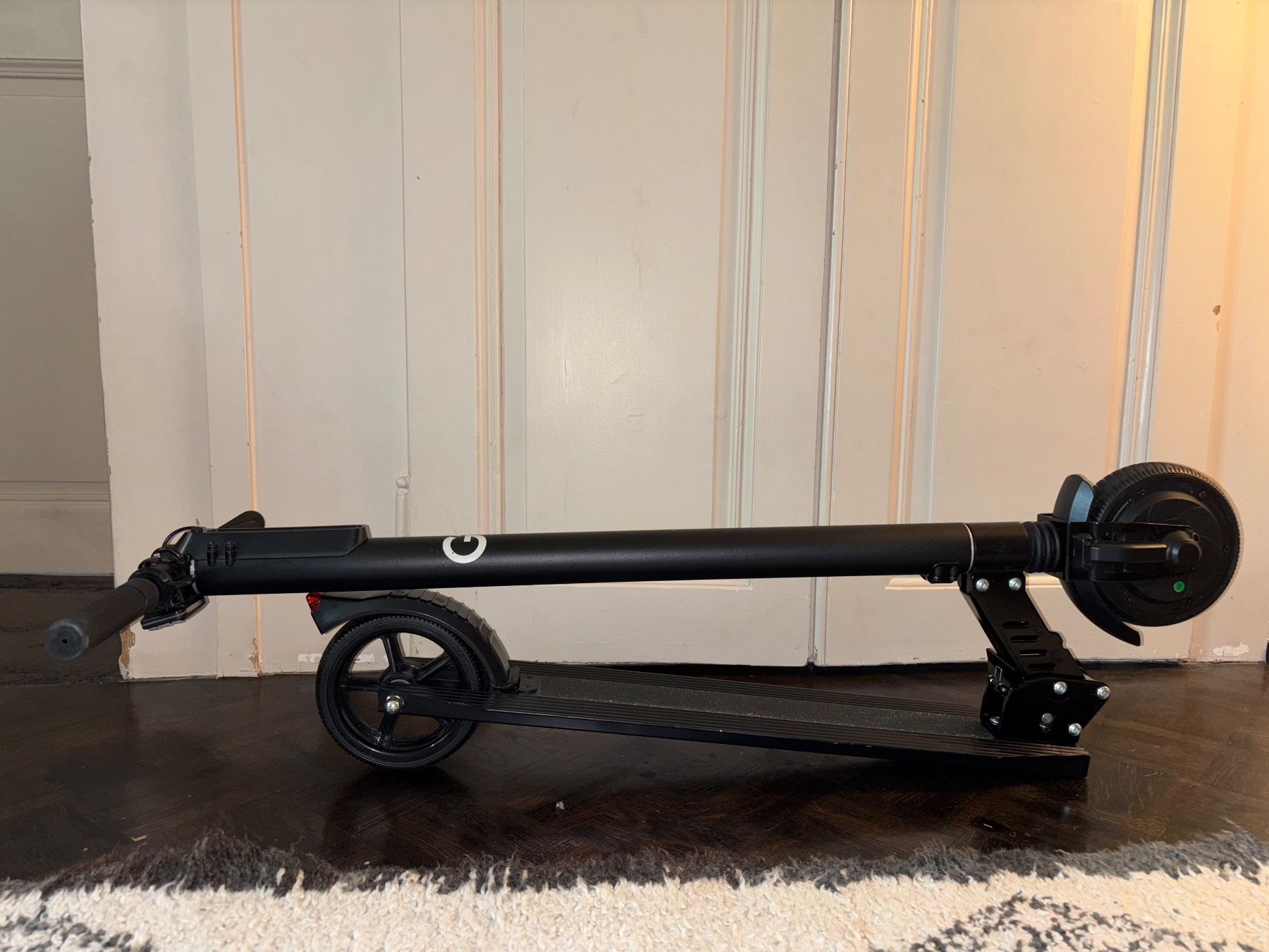 Kickboard: Trottinette électrique pliable - presque neuve! – Gebraucht aus Tartegnin von arr_k2sx 1