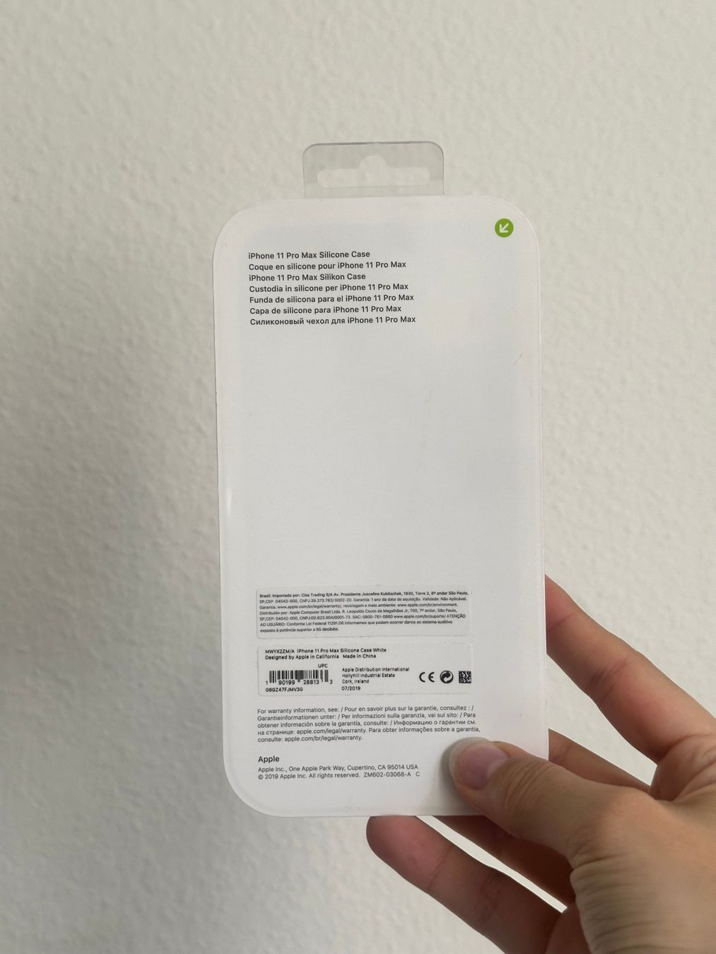 Apple Cover & Protezioni schermo: NEU, iPhone 11 Pro Max Hülle von Apple – Nuovo e nell'imballaggio originale da Zürich venduto da gom_wl8d 1