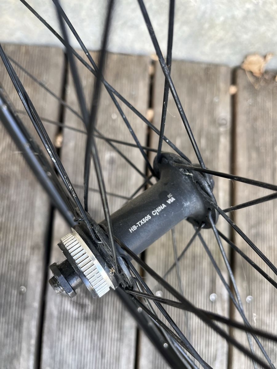 Shimano Ersatzteile: Roue avant 28 pouces – Gebraucht aus Biel/Bienne von sou_7g92 2