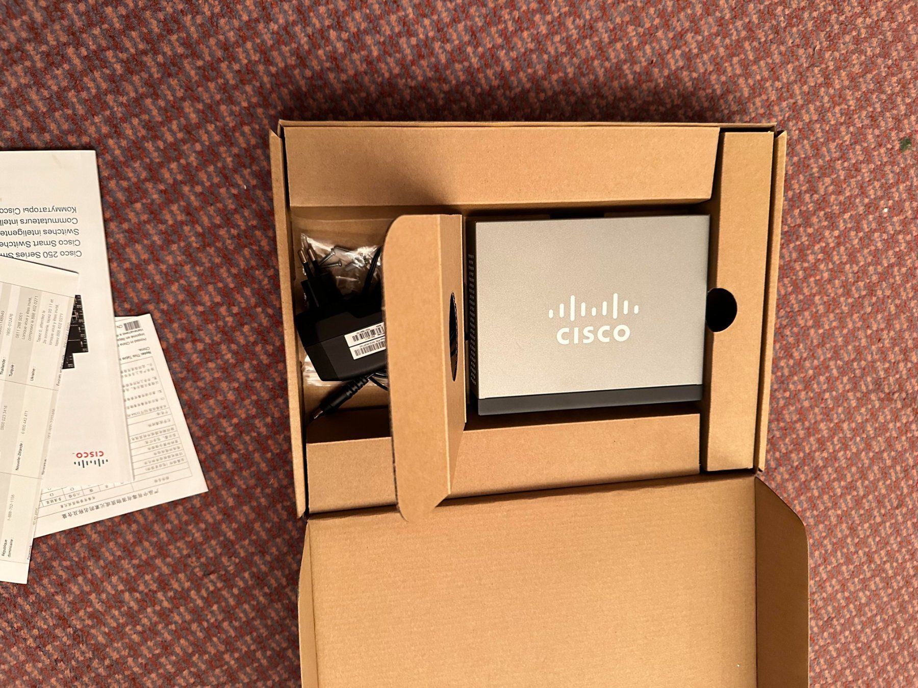 Cisco Modems & Router: Cisco Switch – Gebraucht aus Wettingen von rap_ps8v 2