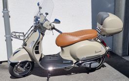 Vespa Piaggio GTS 310 aussergewöhnlich - Neupreis über 9'300