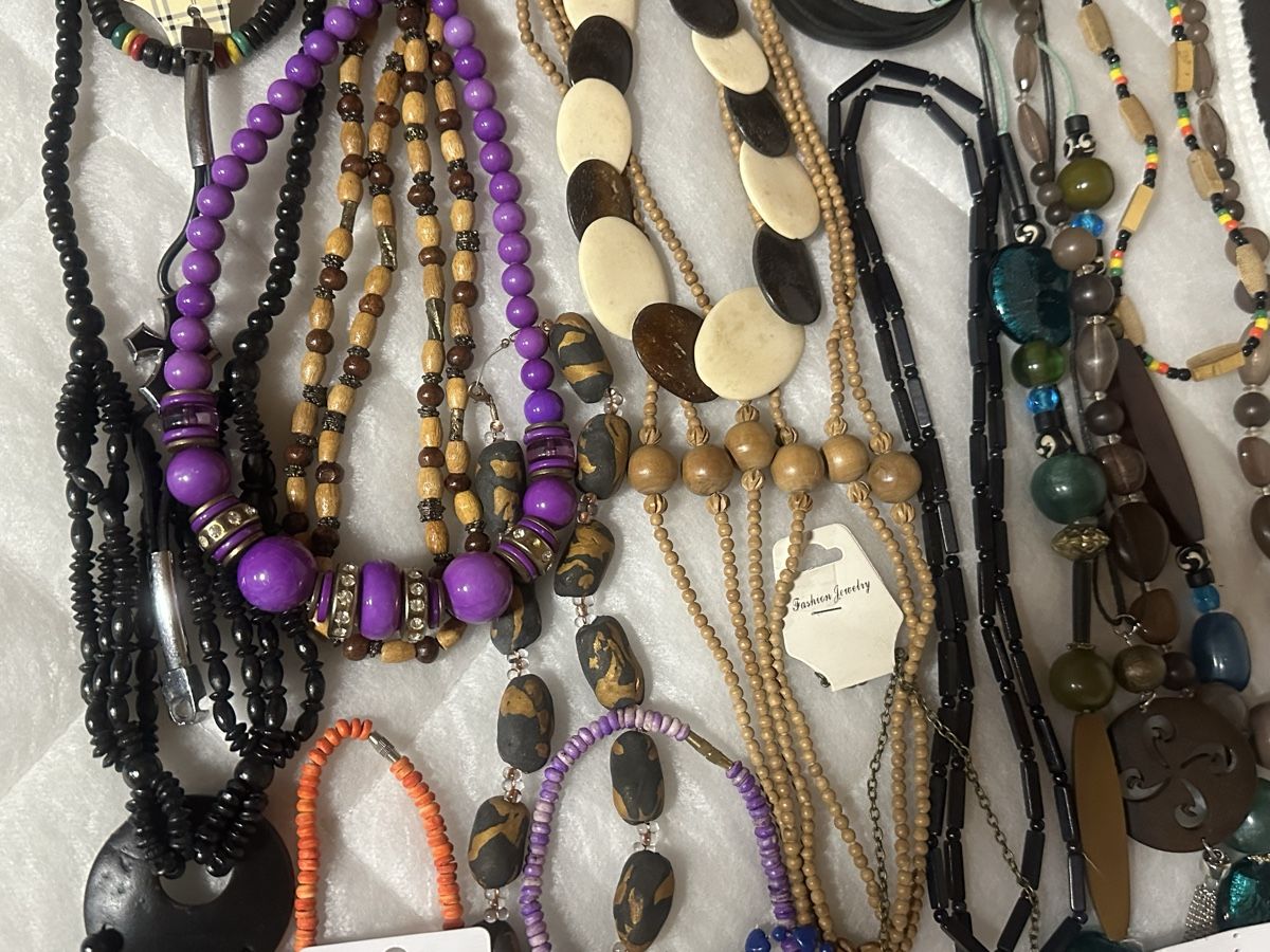 Sonstiger Schmuck: Modeschmuck Set Ketten schmuck – Gebraucht aus Deitingen von Himhip 4