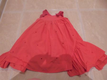 Catimini schönes Kleid, 3J 98