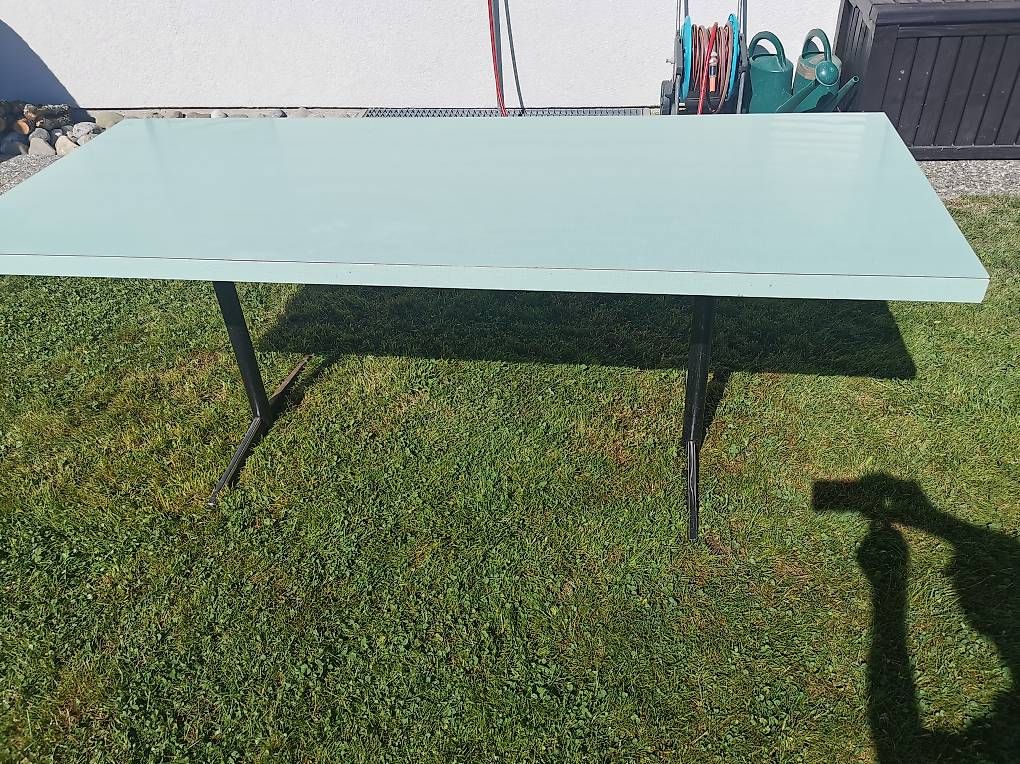 Tische: Table en bois avec pieds démontable.  – Gebraucht aus Courtaman von ren_226c 2