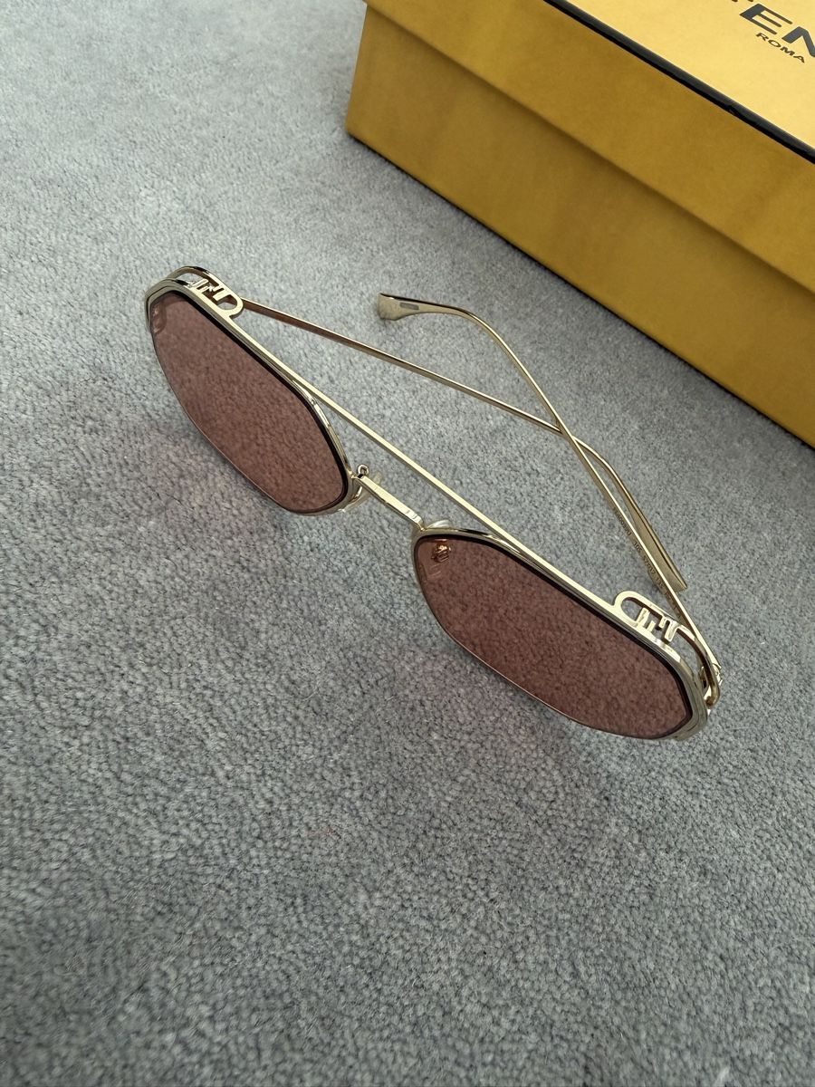 Fendi Lunettes & Verres: Fendi Sunglasses – Neuf (Voir description) à Zürich par luisa_runge 2