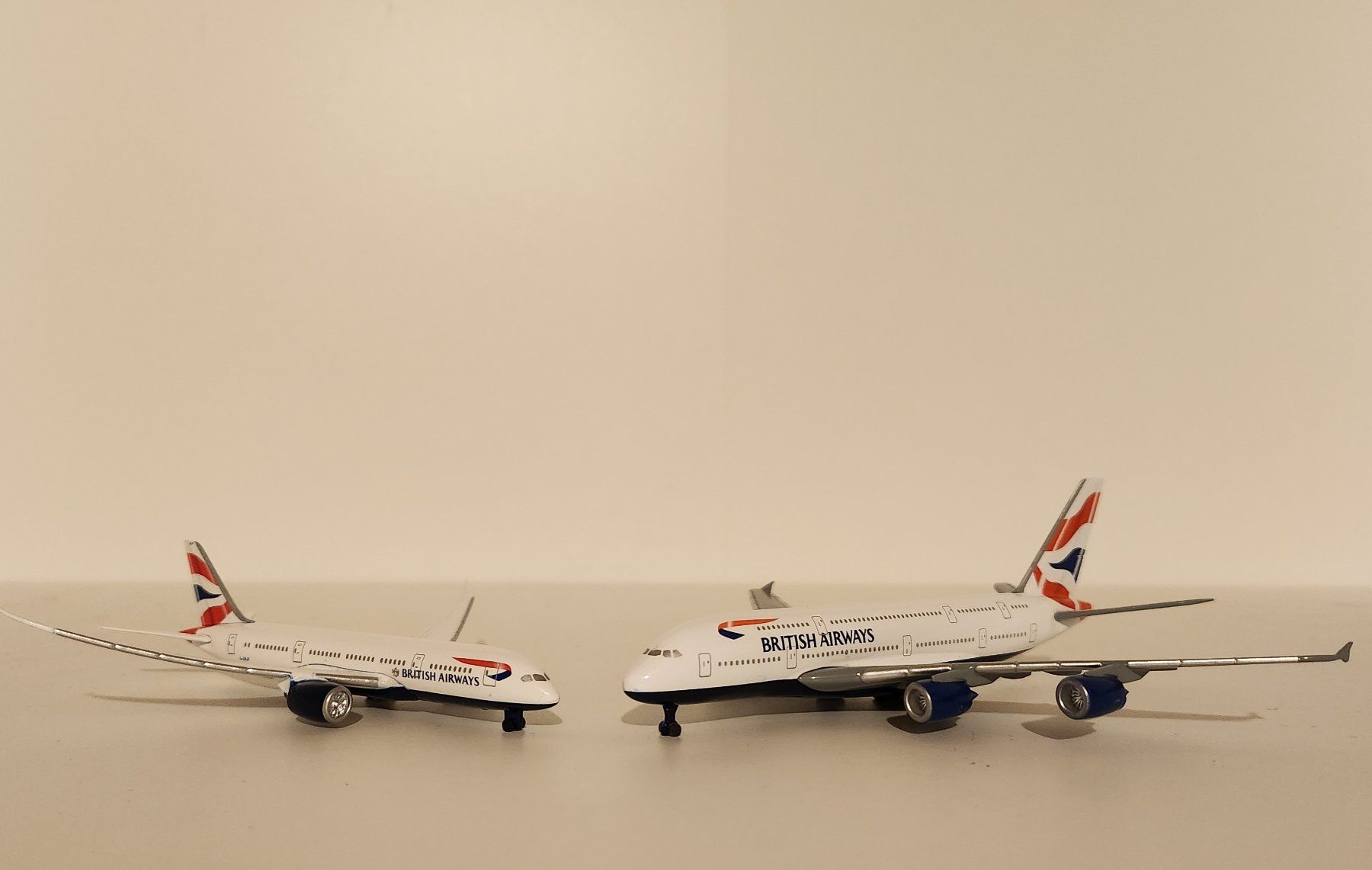 Schuco Kit di modellismo & Modellini statici: Schuco/Schabak 1/600 British Airways – Nuovo (secondo la descrizione) da Wittenwil venduto da ced_q8j7 3