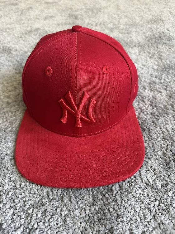 Copricapi, berretti & cappellini: New Era NY Snapback Cap Rot – Usato da Wangen SZ venduto da Jaay_Sky
