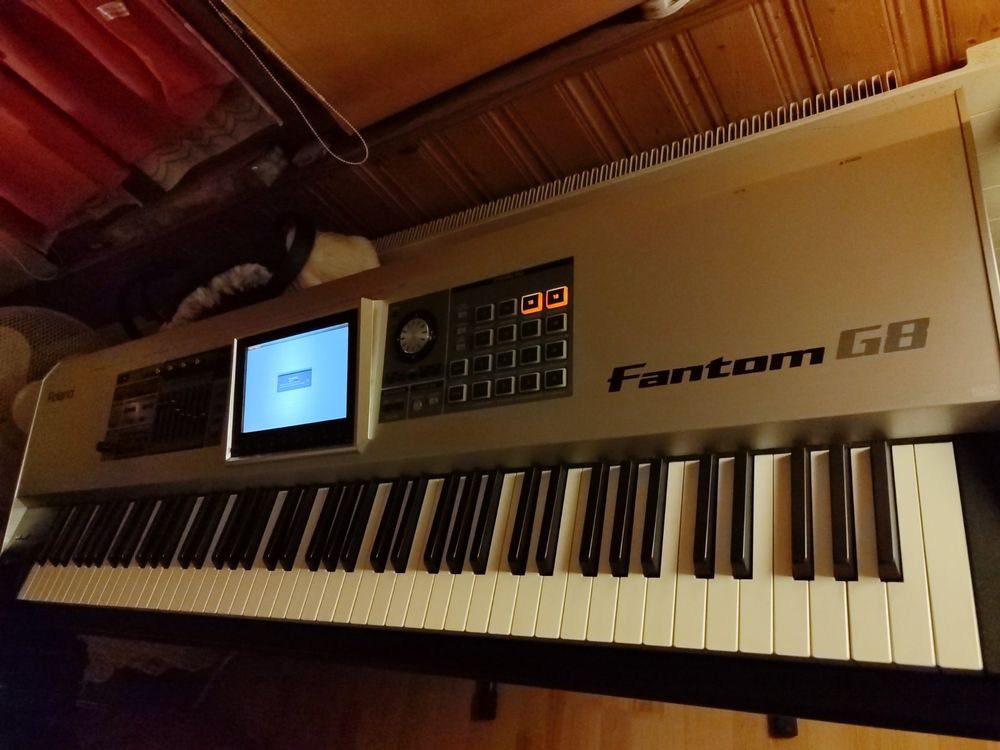 Roland Fantom G8 (Gebraucht) in Zénauva für CHF 600 – nur Abholung auf ...