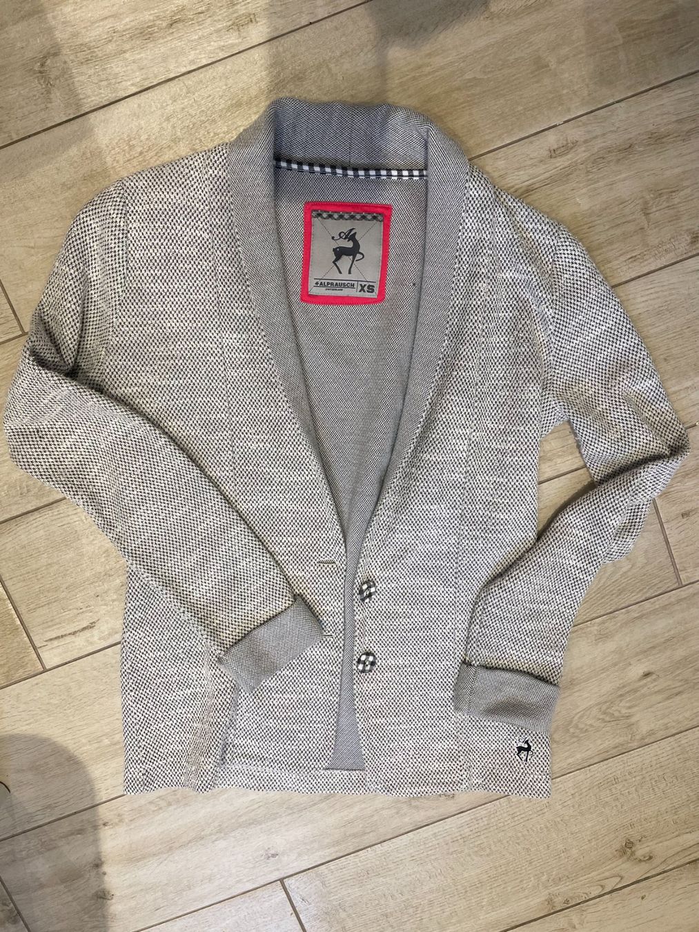 Alprausch Jacken: Beautiful Alprausch Jacket XS – Gebraucht aus Aire-la-Ville von sa__8skk