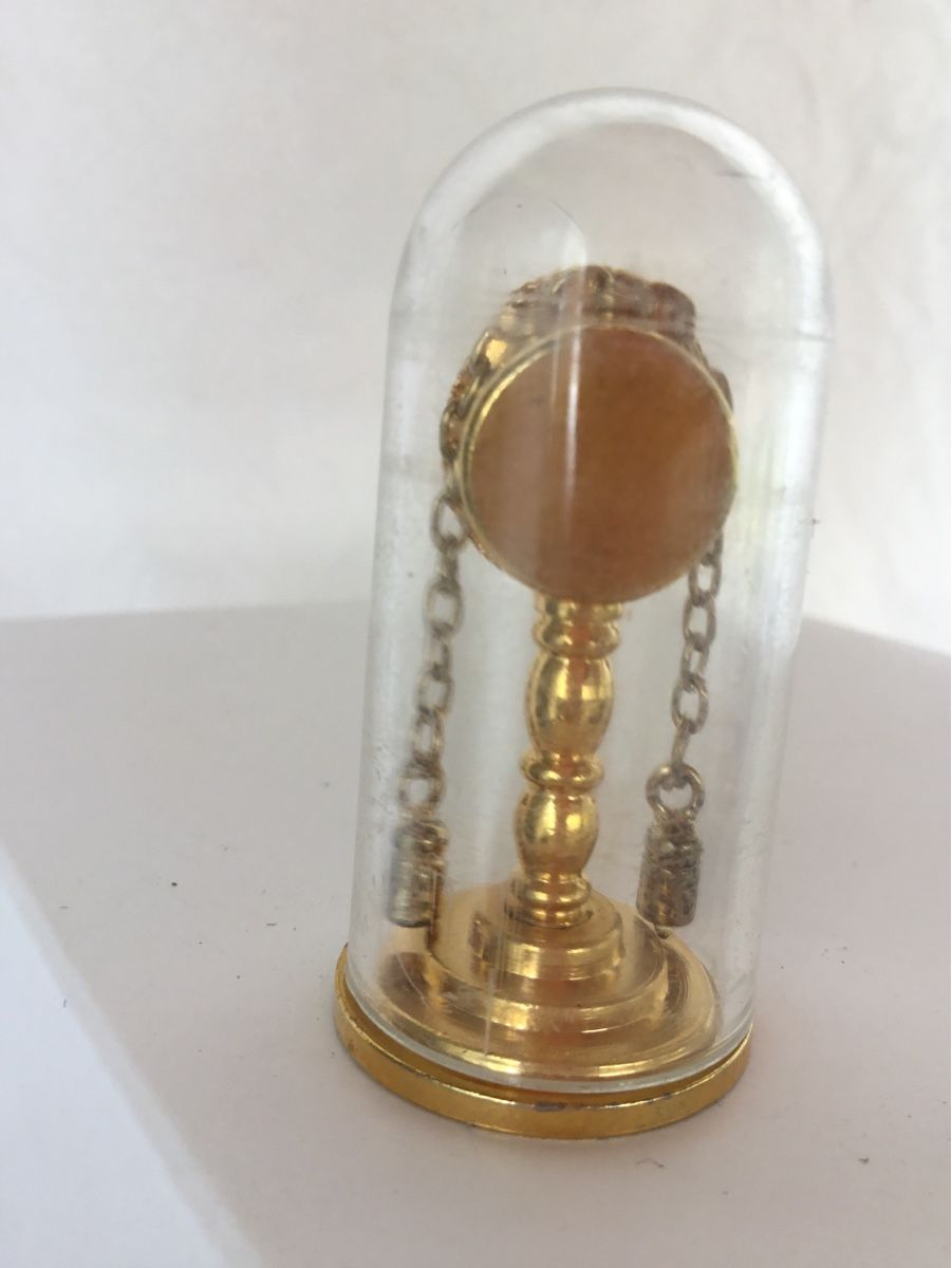 Case e mobili per bambole: Puppenstuben Uhr 1:12 – Usato da St. Gallen venduto da chamilla 3