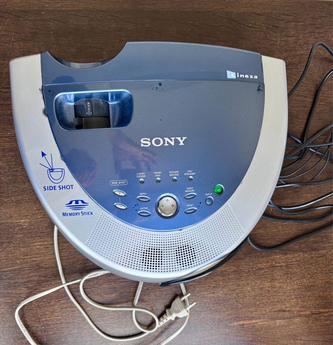 Sony Videoprojektoren: Sony Beamer – Gebraucht aus Basel von and_pky9