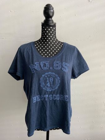 2000er Vintage T-Shirt mit Aufschrift